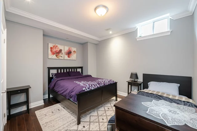 1040 Kent Avenue, Oakville - photo 87