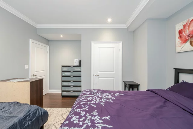 1040 Kent Avenue, Oakville - photo 88