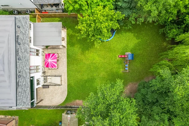 1040 Kent Avenue, Oakville - photo 100
