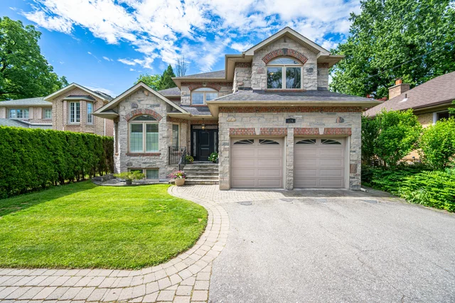 174 Burnhamthorpe Road, Etobicoke - photo 9