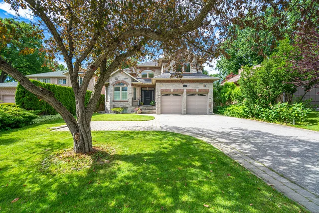 174 Burnhamthorpe Road, Etobicoke - photo 10