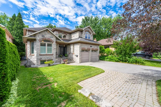 174 Burnhamthorpe Road, Etobicoke - photo 12