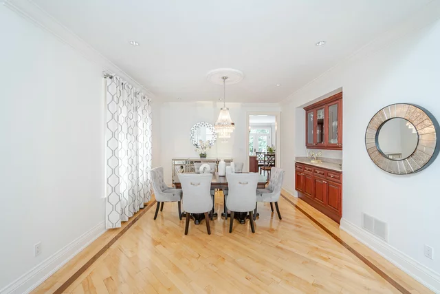 174 Burnhamthorpe Road, Etobicoke - photo 20