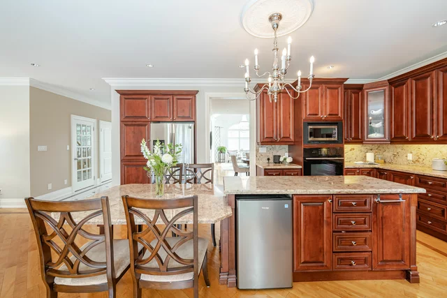 174 Burnhamthorpe Road, Etobicoke - photo 26