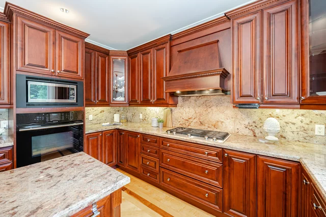 174 Burnhamthorpe Road, Etobicoke - photo 28