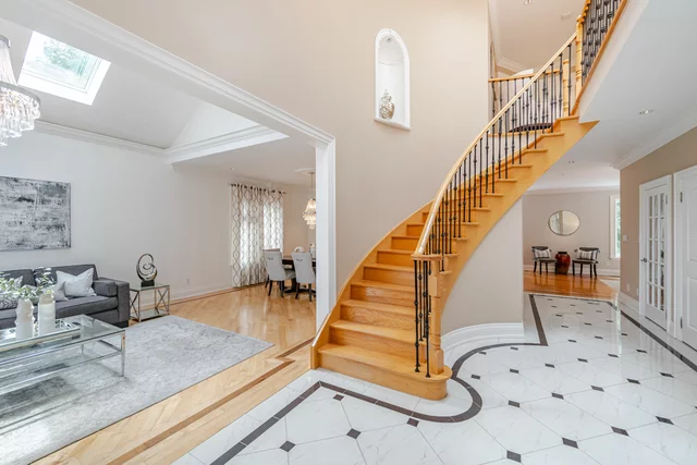 174 Burnhamthorpe Road, Etobicoke - photo 38