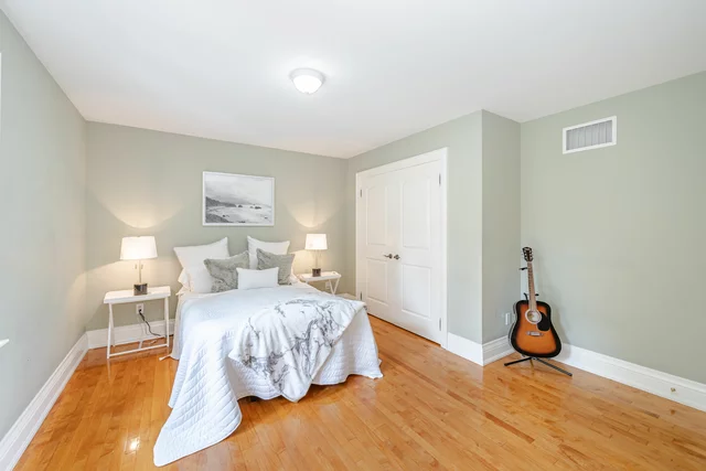 174 Burnhamthorpe Road, Etobicoke - photo 50
