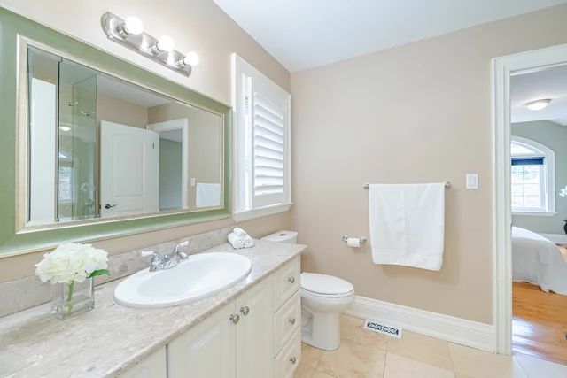174 Burnhamthorpe Road, Etobicoke - photo 57
