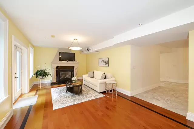 174 Burnhamthorpe Road, Etobicoke - photo 65