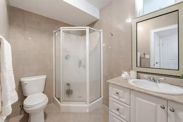174 Burnhamthorpe Road, Etobicoke - photo 79