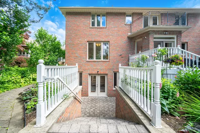 174 Burnhamthorpe Road, Etobicoke - photo 83