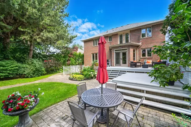 174 Burnhamthorpe Road, Etobicoke - photo 85