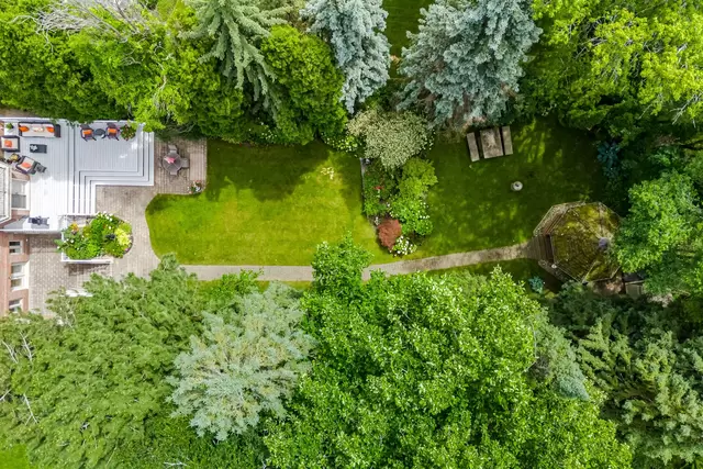 174 Burnhamthorpe Road, Etobicoke - photo 95
