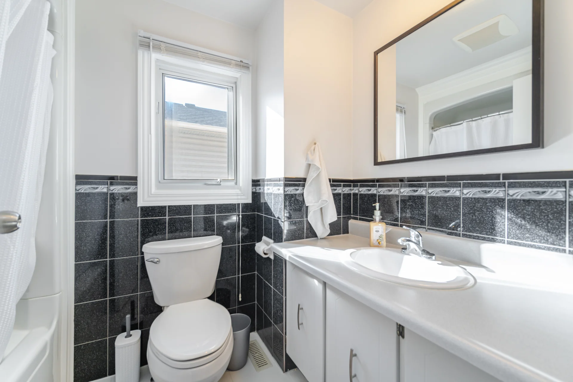 82 Laurier Avenue, Milton - photo 55