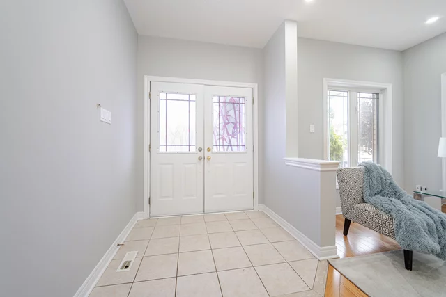 131 Rushworth Drive, Ajax - photo 5