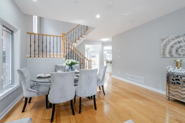 131 Rushworth Drive, Ajax - photo 12