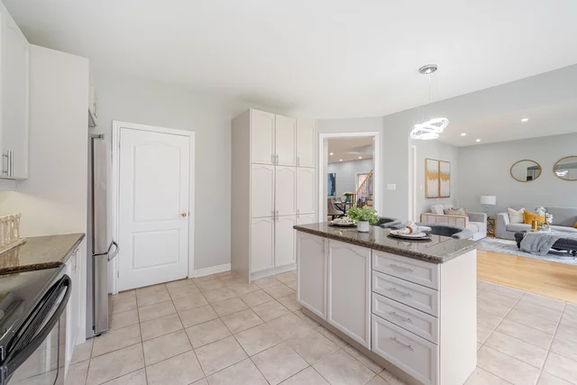 131 Rushworth Drive, Ajax - photo 26