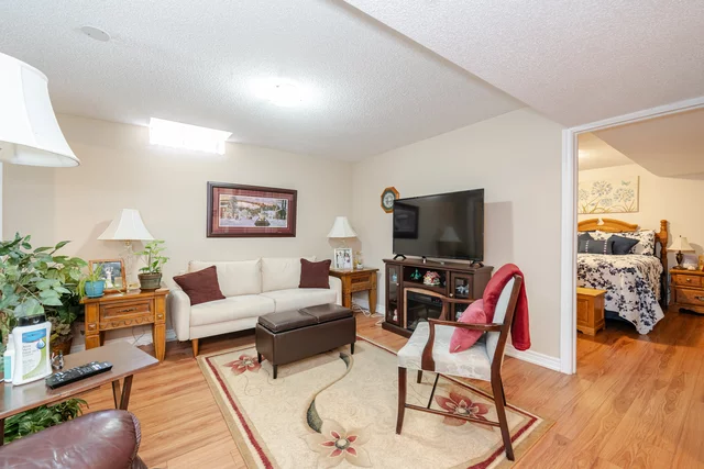 131 Rushworth Drive, Ajax - photo 58