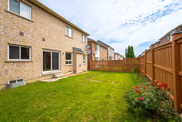 131 Rushworth Drive, Ajax - photo 69