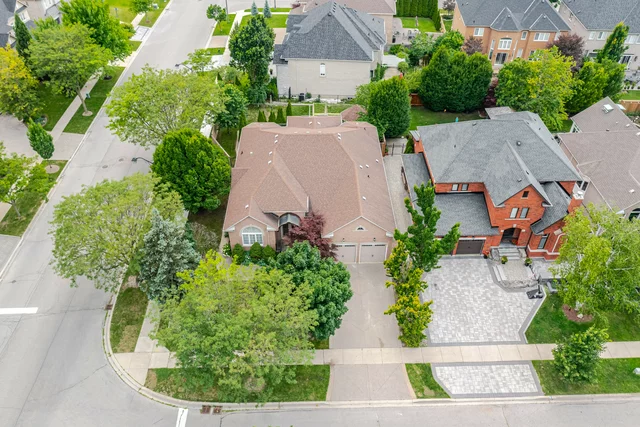 2 Polo Crescent, Woodbridge - photo 1