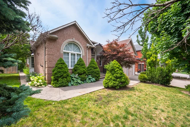 2 Polo Crescent, Woodbridge - photo 10