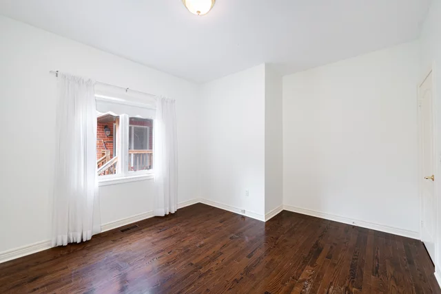 2 Polo Crescent, Woodbridge - photo 52