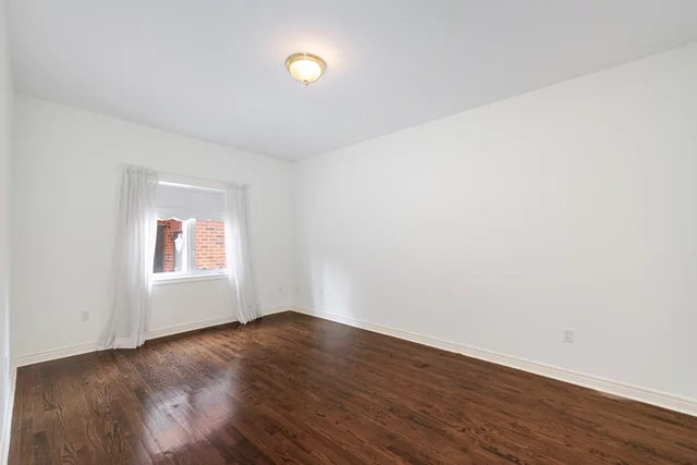 2 Polo Crescent, Woodbridge - photo 53