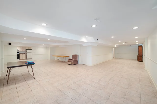 2 Polo Crescent, Woodbridge - photo 59