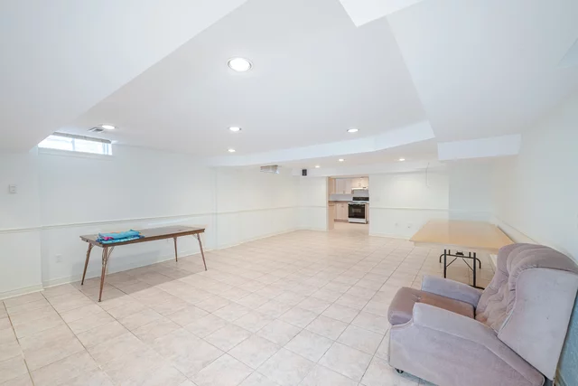 2 Polo Crescent, Woodbridge - photo 63