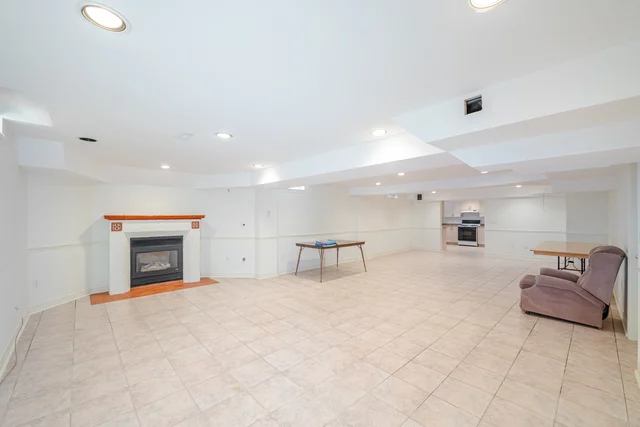 2 Polo Crescent, Woodbridge - photo 65