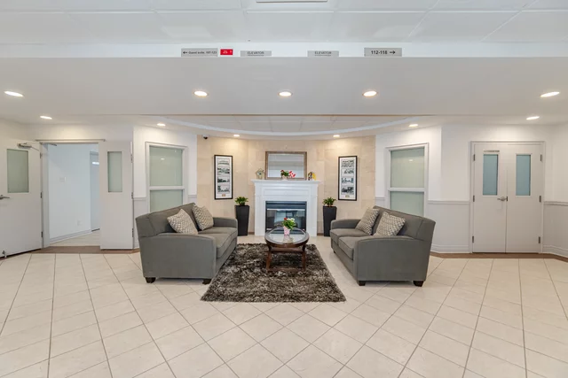 #213-32 Church Street, Schomberg - photo 3