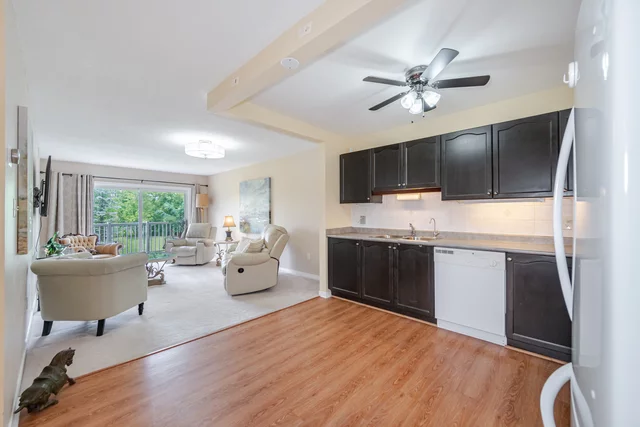 #213-32 Church Street, Schomberg - photo 9