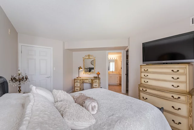 #213-32 Church Street, Schomberg - photo 20
