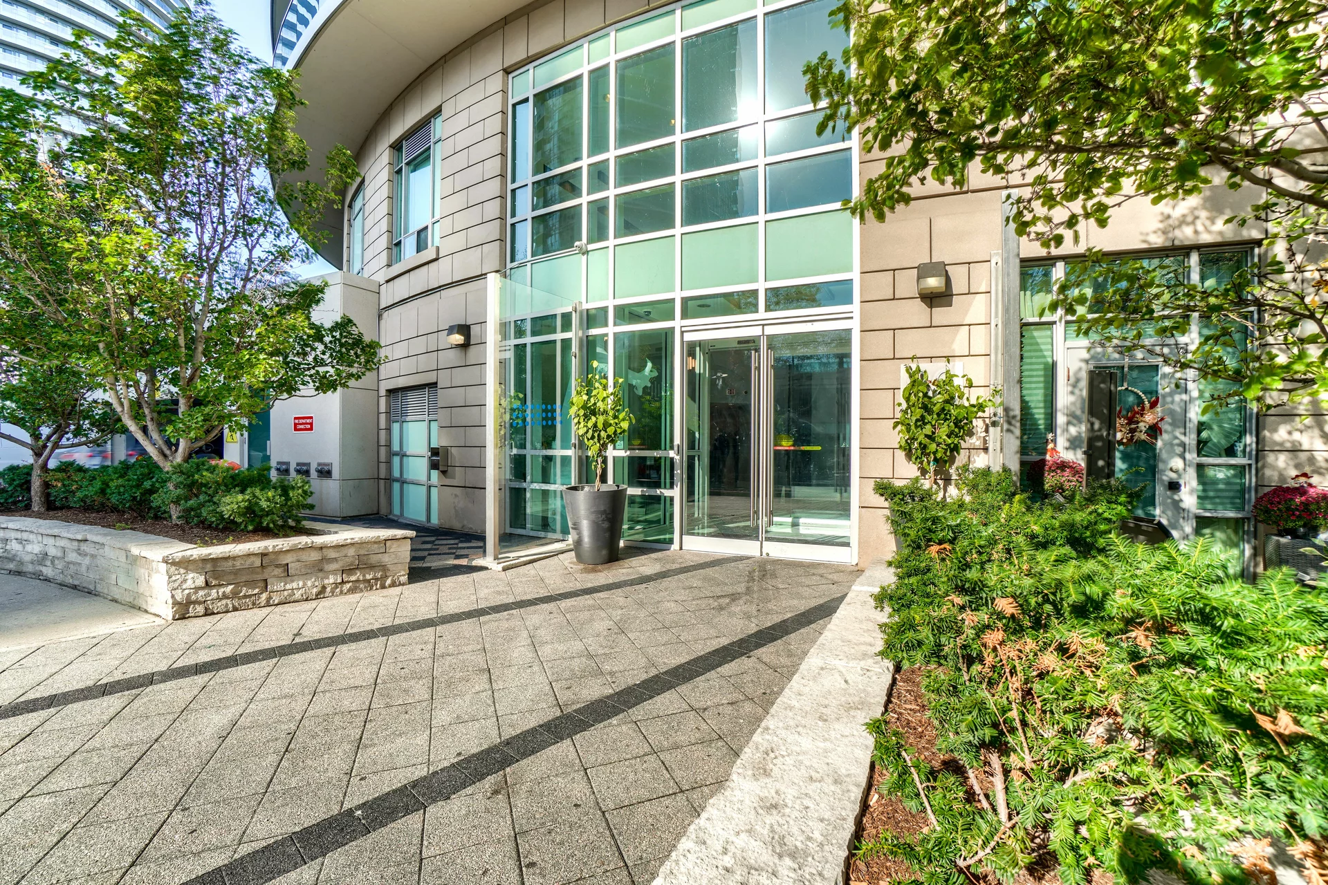 #1603-80 Absolute Avenue, Mississauga - photo 3