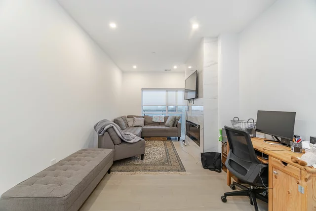 #903-71 Wyndham Street South, Guelph - photo 17