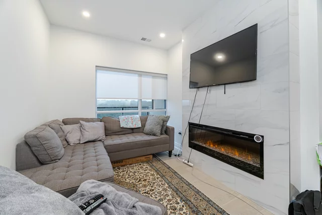#903-71 Wyndham Street South, Guelph - photo 18