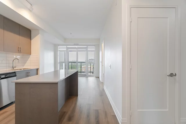 #711-509 Dundas Street West, Oakville - photo 8