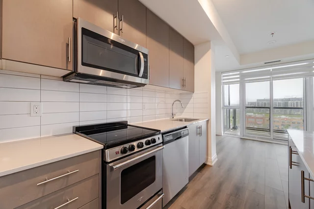 #711-509 Dundas Street West, Oakville - photo 14