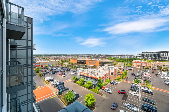 #711-509 Dundas Street West, Oakville - photo 38