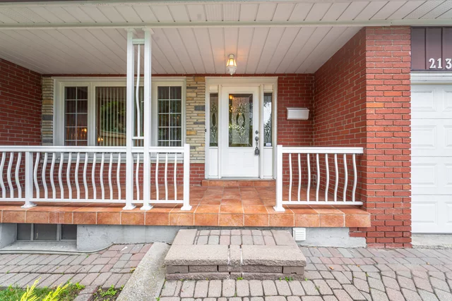 2134 Sheppard Avenue West, North York - photo 3