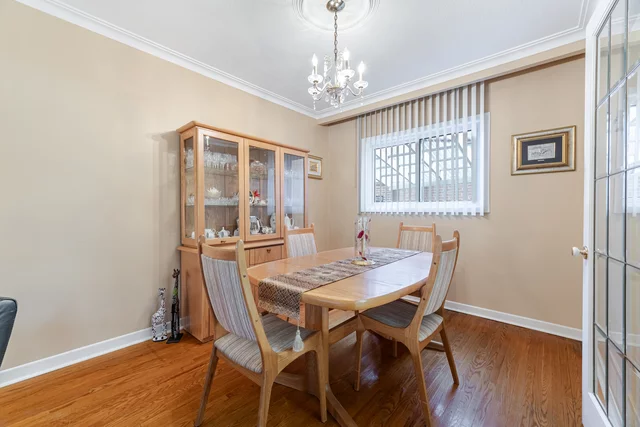 2134 Sheppard Avenue West, North York - photo 10
