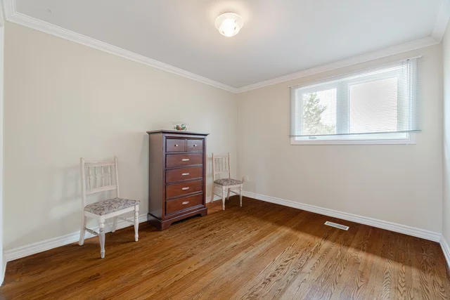 2134 Sheppard Avenue West, North York - photo 23