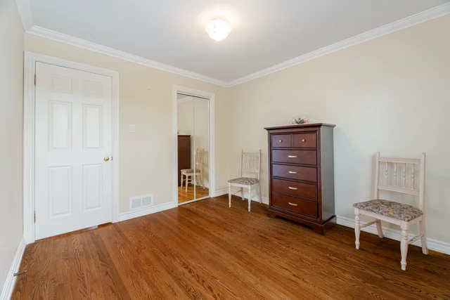 2134 Sheppard Avenue West, North York - photo 24