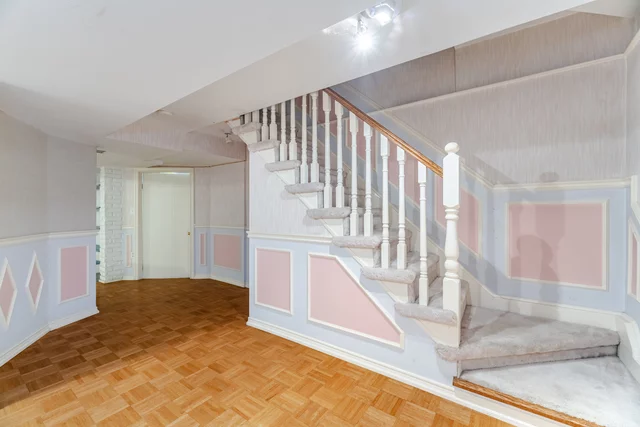 2134 Sheppard Avenue West, North York - photo 30
