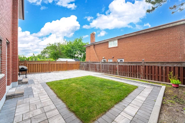 2134 Sheppard Avenue West, North York - photo 42