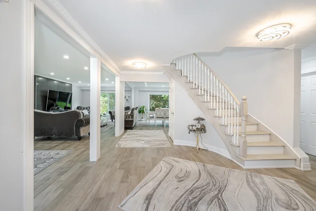 57 Haskell Crescent, Aurora - photo 9