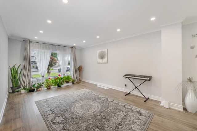 57 Haskell Crescent, Aurora - photo 11