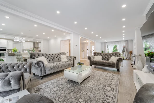 57 Haskell Crescent, Aurora - photo 18