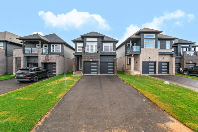 16 McLaughlin St, Welland - photo 2