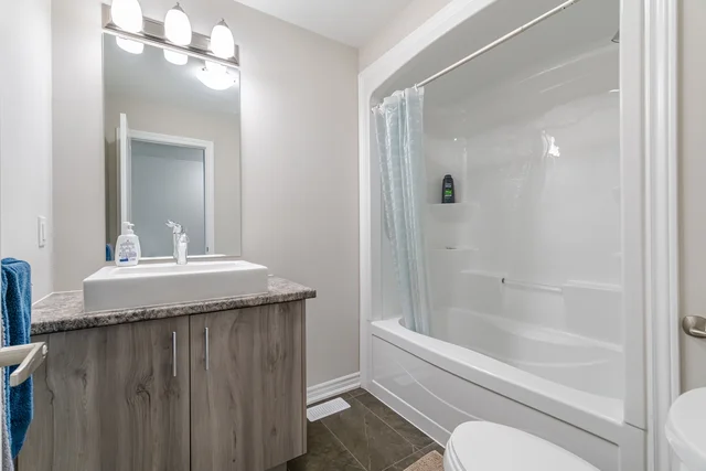16 McLaughlin St, Welland - photo 41